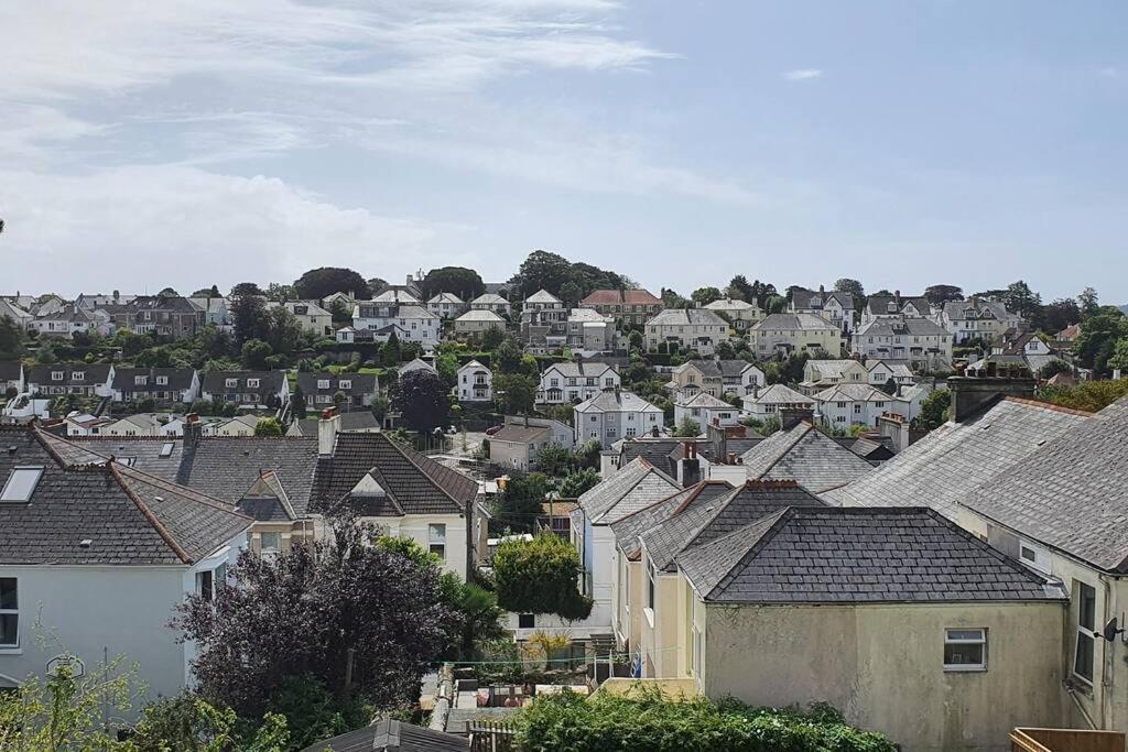 Stylish, Comfortable Apartment With Balcony Plymouth Extérieur photo